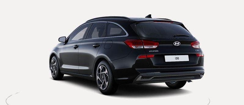 Neu Hyundai i30 97 PS (71 kW) 2026 Schwarz Limousine