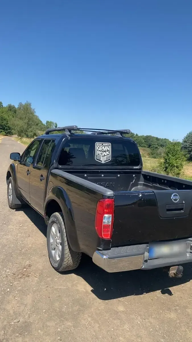 Gebraucht Nissan Navara 173 PS (127 kW) 2007 Schwarz Pickup
