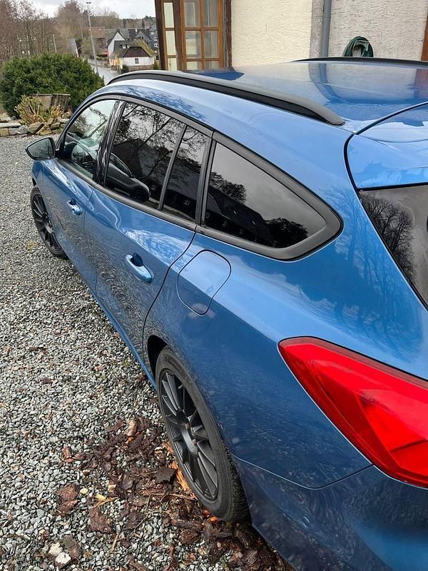 Gebraucht Ford Focus ST 280 PS (205 kW) 2020 Blau Kombi