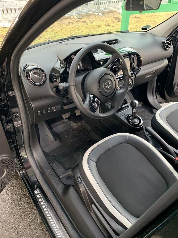 Gebraucht Renault Twingo Urban Night 60 kW (82 PS) 2021 Schwarz Kleinwagen