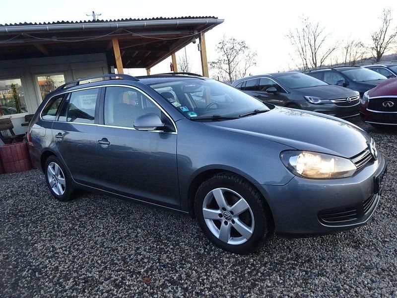 Gebraucht VW Golf VI Comfortline 122 PS (89 kW) 2010 Grau Kleinwagen