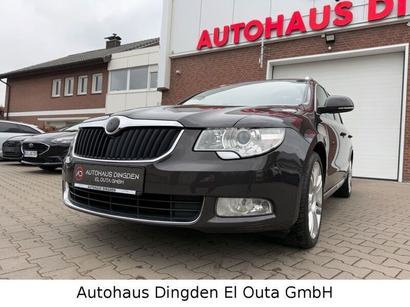 Braun Gebraucht 2010 Skoda Superb Ambition Kombi | 4.950 € (Guter Preis) - Bild 1/4