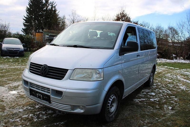 Gebraucht VW Caravelle 131 PS (96 kW) 2009 Silber Van / Kleinbus