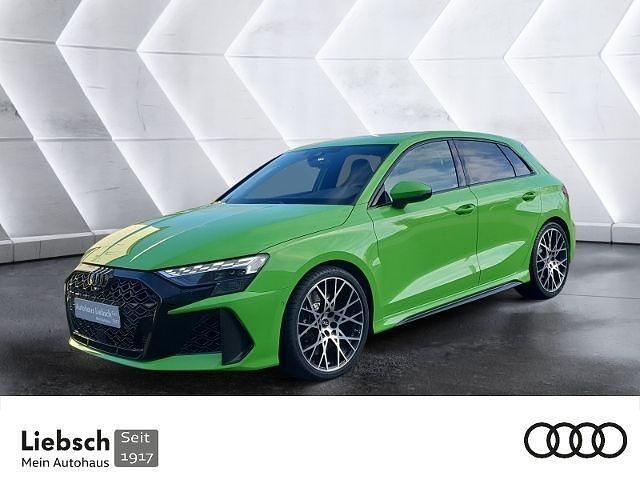 Grün Neu 2025 Audi RS3 Sportback Sport Kleinwagen | 75.590 € - Bild 1/4