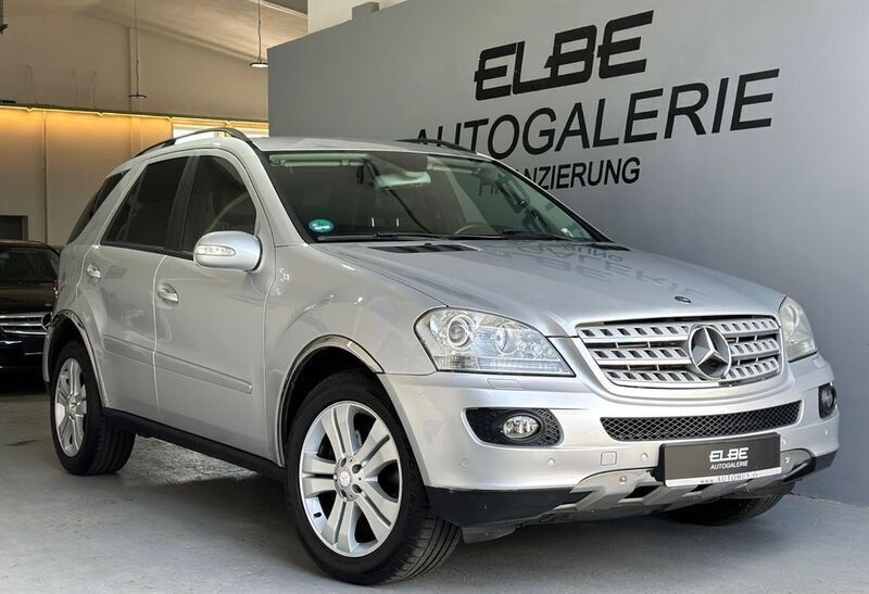 Silber Gebraucht 2006 Mercedes ML320 SUV | 8.900 € (Fairer Preis) - Bild 1/4