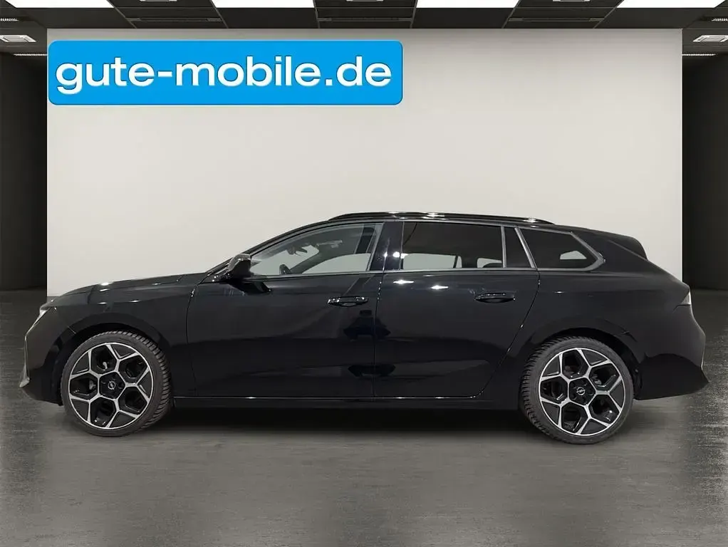 Gebraucht Opel Astra Ultimate 131 PS (96 kW) 2024 Schwarz Kleinwagen