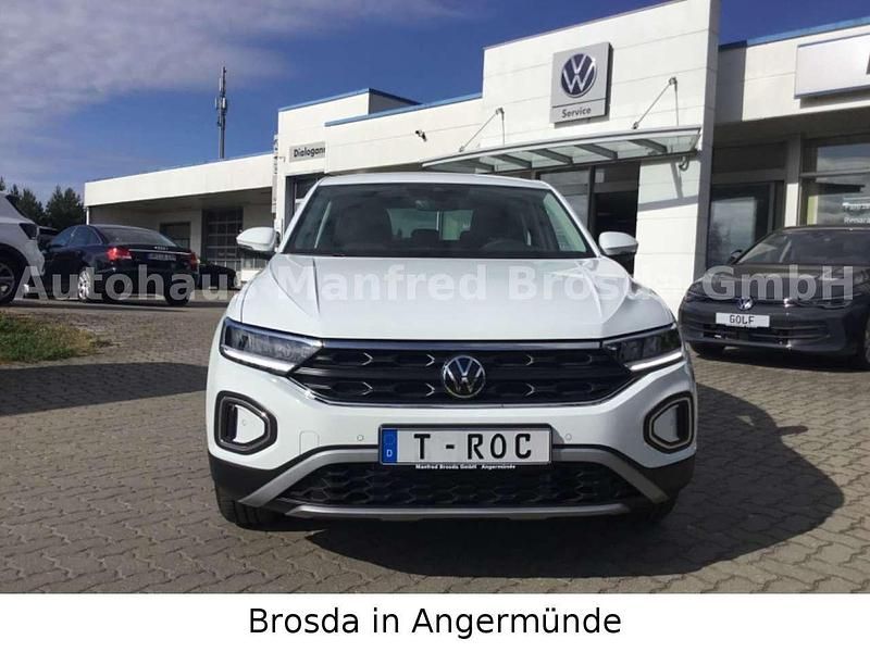 Neu VW T-Roc 116 PS (85 kW) 2025 Weiß SUV