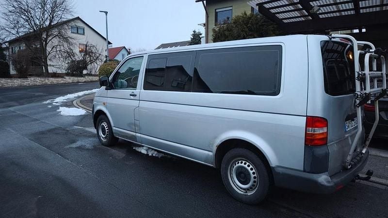 Gebraucht VW T5 131 PS (96 kW) 2006 Silber Van