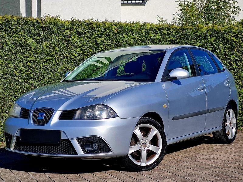 Silber Gebraucht 2007 Seat Ibiza Sport Kleinwagen | 2.950 € (Etwas zu teuer) - Bild 1/4