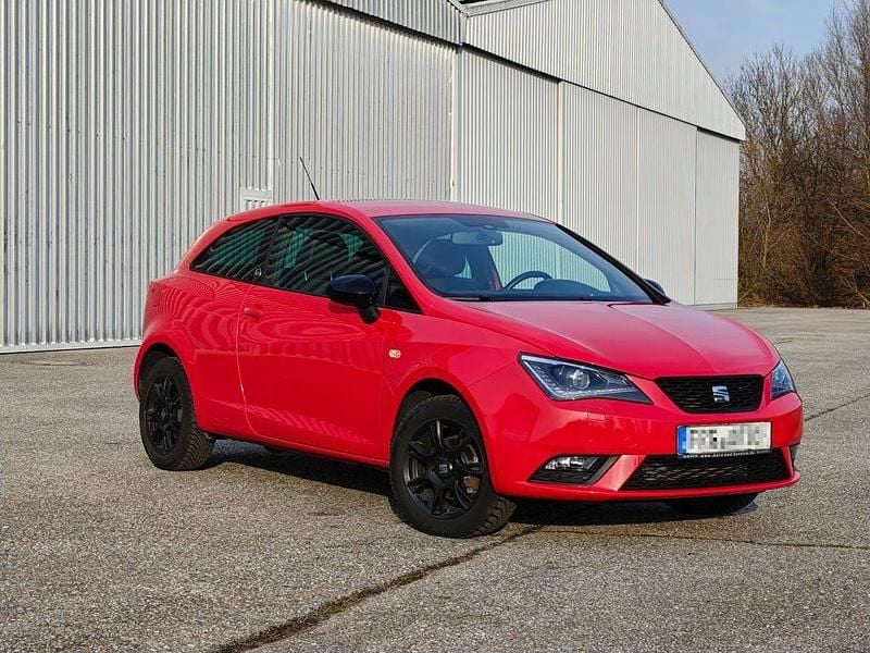 Gebraucht Seat Ibiza 105 PS (77 kW) 2014 Rot Kleinwagen