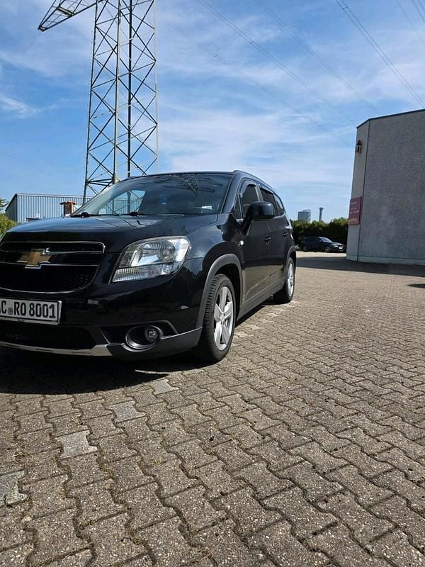 Schwarz Gebraucht 2012 Chevrolet Orlando SUV | 8.500 € (Etwas zu teuer) - Bild 1/4