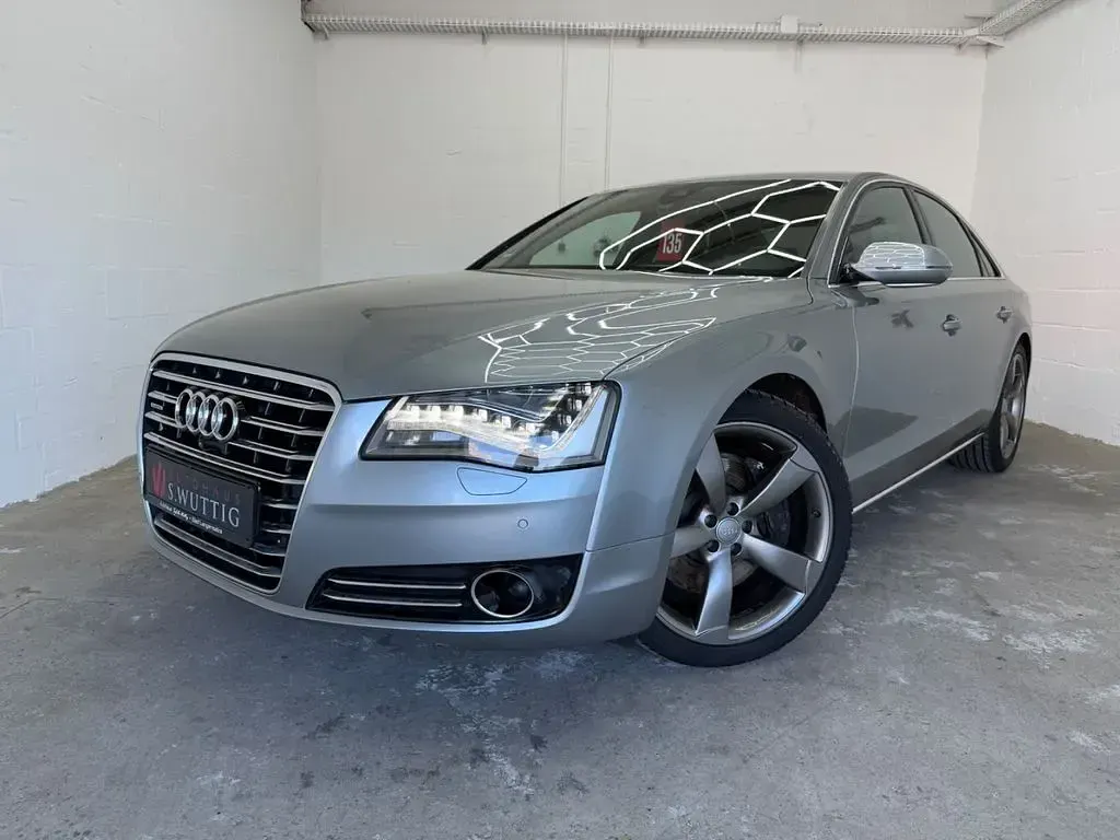 Gebraucht Audi A8 371 PS (272 kW) 2011 Grau Limousine