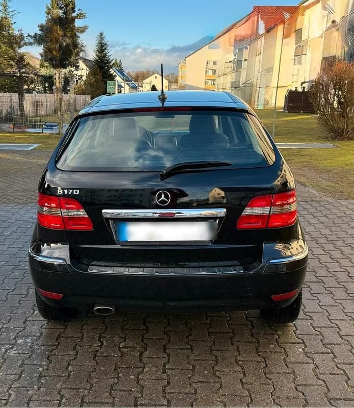 Gebraucht Mercedes B170 116 PS (85 kW) 2008 Schwarz Van / Kleinbus