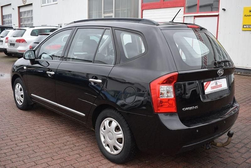 Gebraucht Kia Carens EX 140 PS (102 kW) 2009 Schwarz Van / Kleinbus