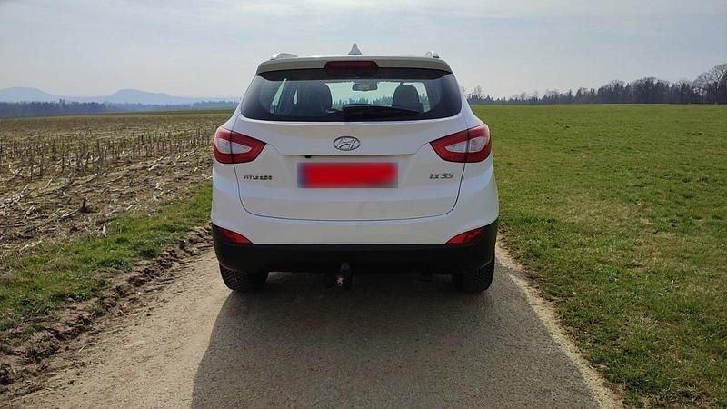 Gebraucht Hyundai Tucson 166 PS (122 kW) 2014 Weiß SUV