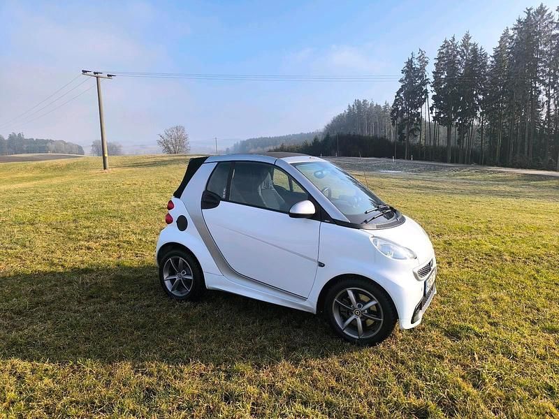 Gebraucht Smart ForTwo Cabrio Passion 45 PS (33 kW) 2008 Weiß Cabrio