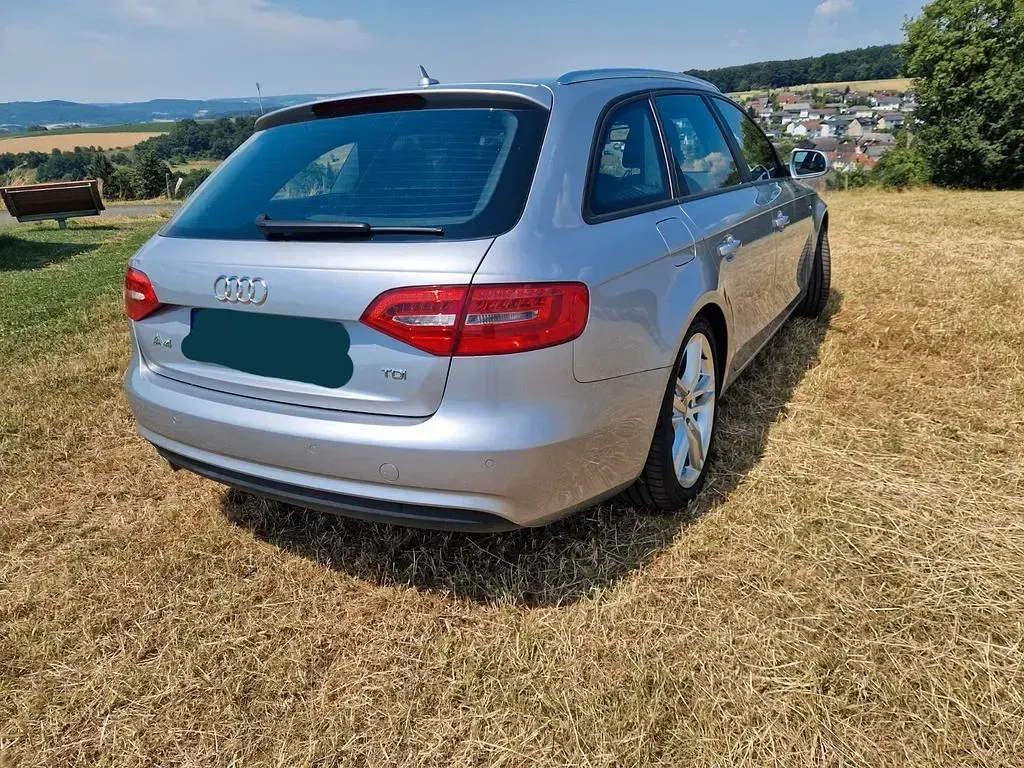 Gebraucht Audi A4 S-Line 190 PS (139 kW) 2014 Schwarz Kombi