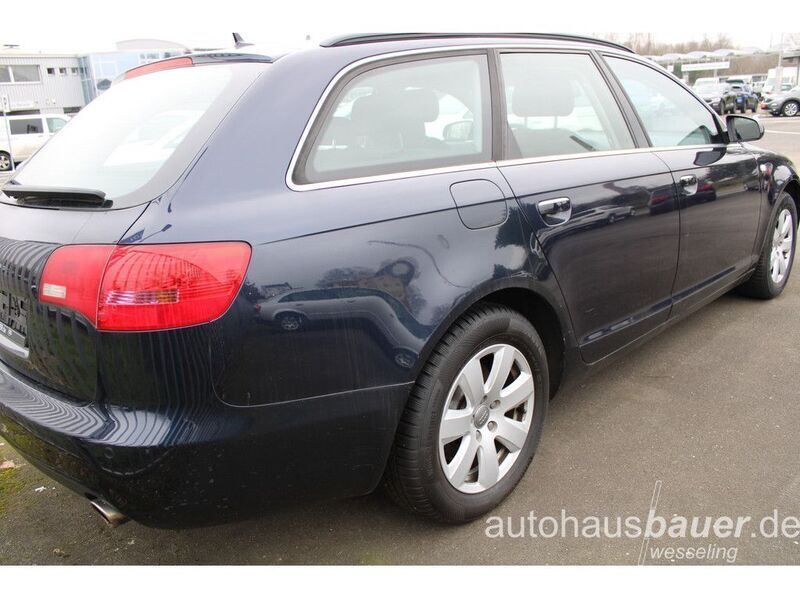 Gebraucht Audi A6 Comfort 256 PS (188 kW) 2006 Blau Kombi
