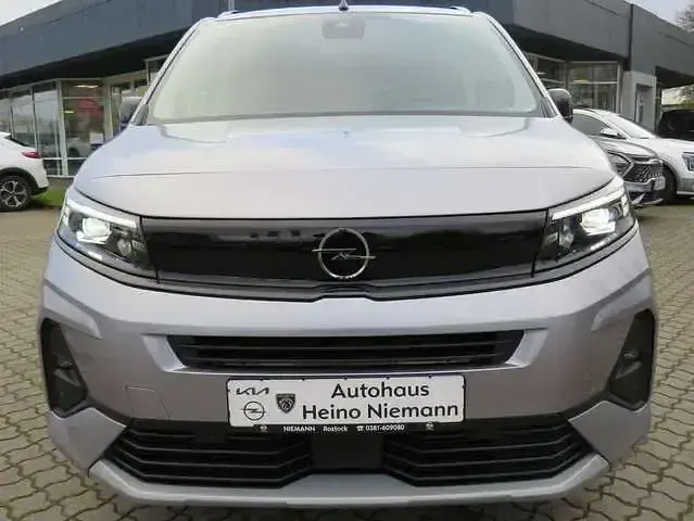Gebraucht Opel Combo 131 PS (96 kW) 2024 Lack grau artense Van / Kleinbus