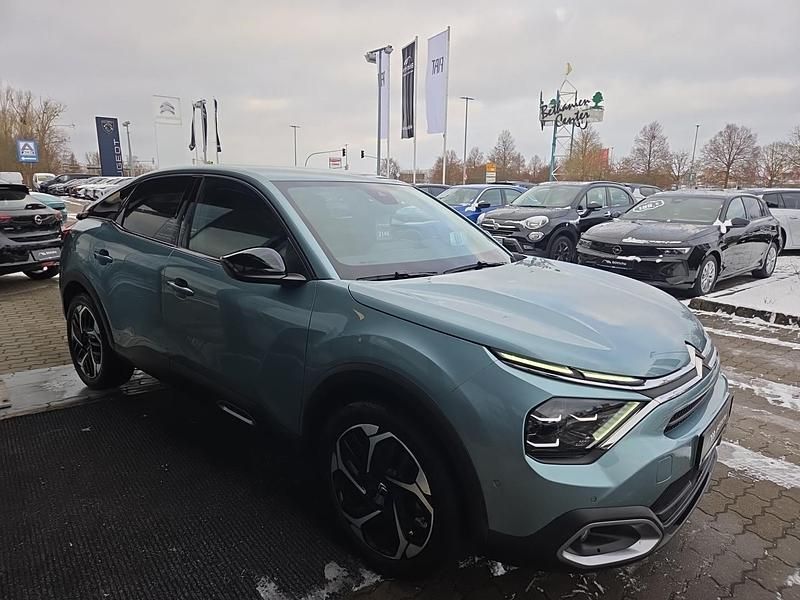 Gebraucht Citroën C4 131 PS (96 kW) 2023 Lackierung olbia blau/typ aussenverkleidung metalliclackierung Limousine