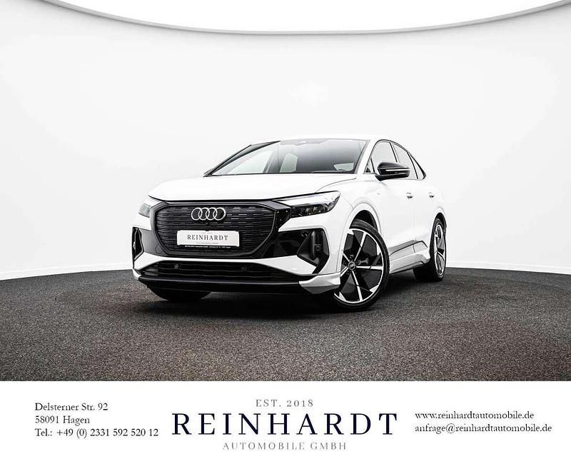 Gletscherweiß metallic Gebraucht 2022 Audi Q4 Sportback e-tron S-Line SUV | 30.835 € (Fairer Preis) - Bild 1/1