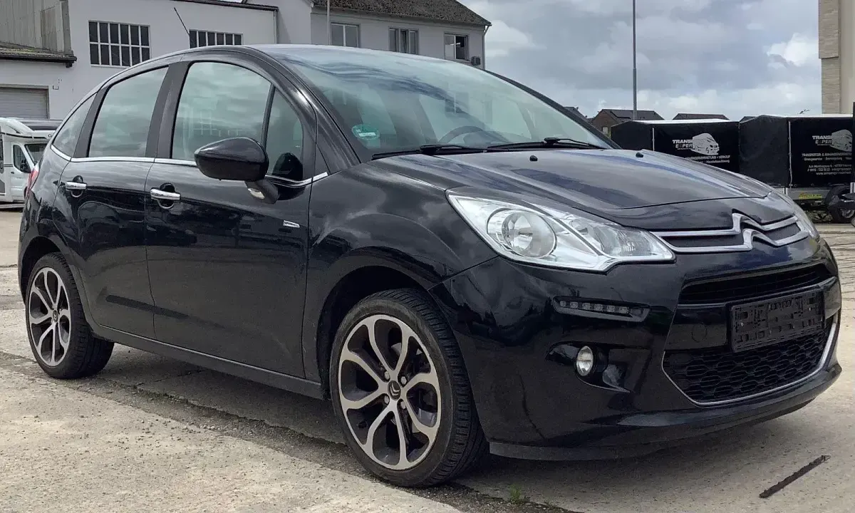 Gebraucht Citroën C3 Exclusive 110 PS (80 kW) 2016 Schwarz Kleinwagen