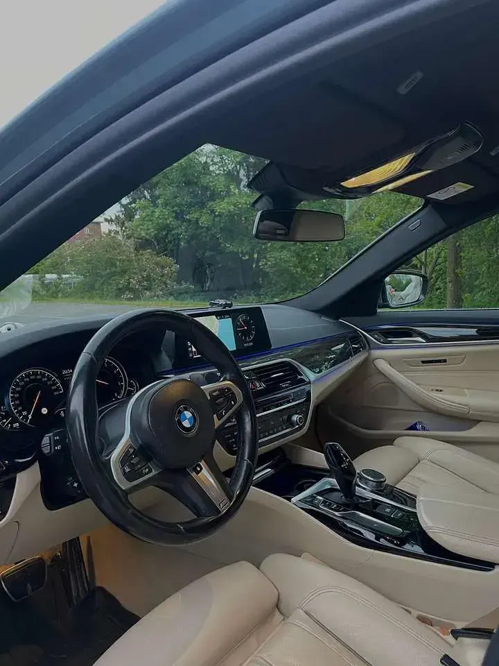 Gebraucht BMW 530 Luxury Line 265 PS (194 kW) 2017 Limousine
