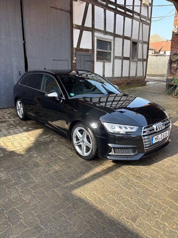 Gebraucht Audi S4 Sport 354 PS (260 kW) 2018 Schwarz Kombi