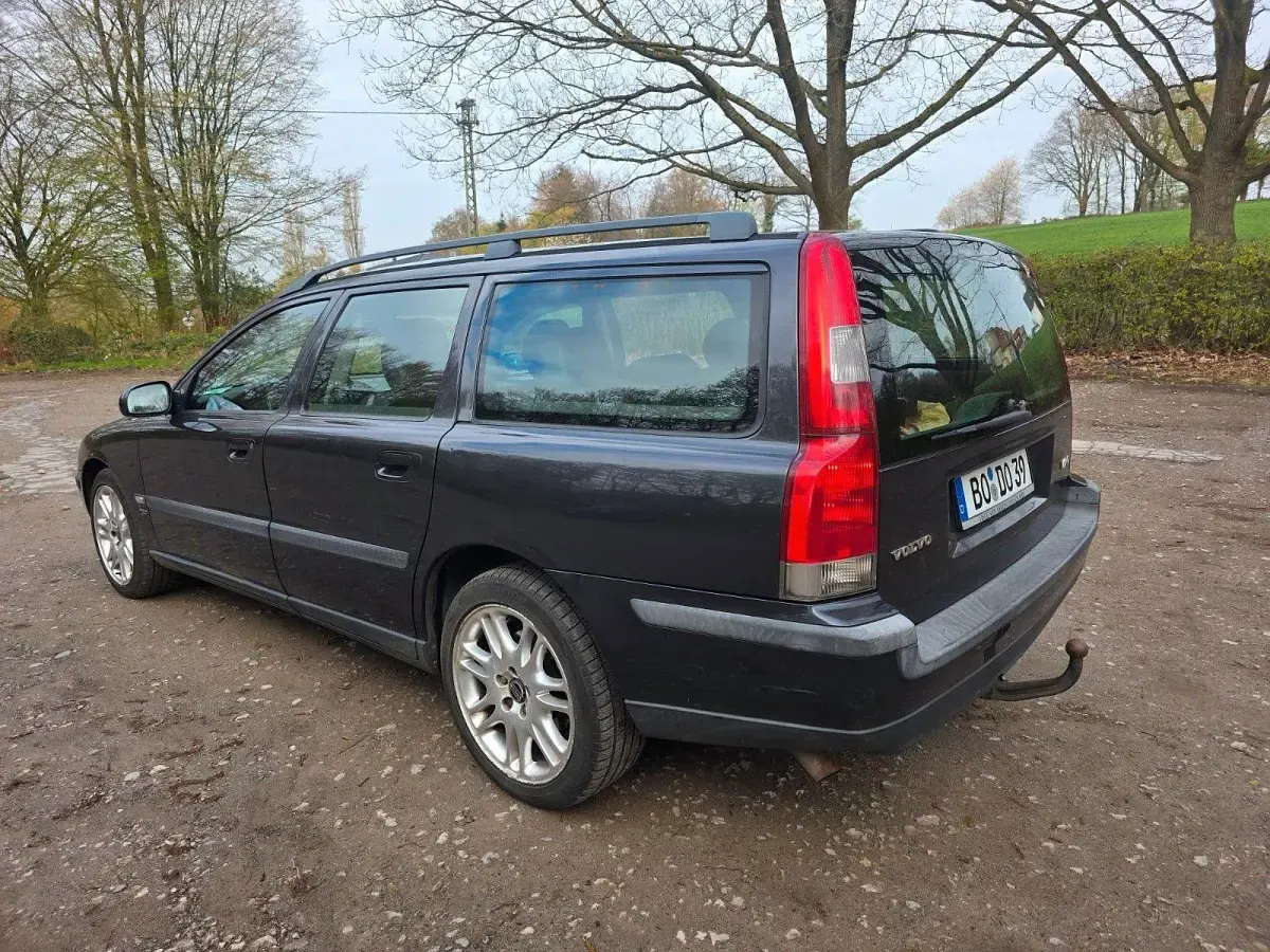 Brugt Volvo V70 250 HK (183 kW) 2001 Grå Stationcar
