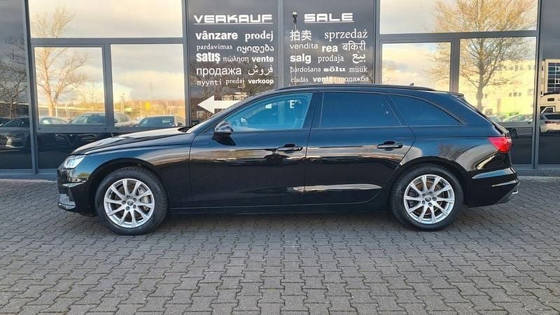 Gebraucht Audi A4 Sport 190 PS (139 kW) 2020 Schwarz Limousine