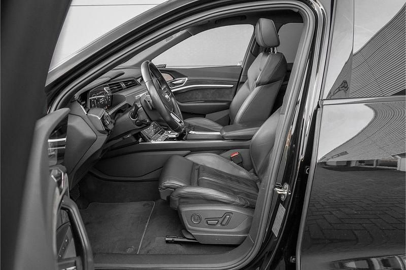 Gebraucht Audi e-tron Advanced 300 kW (408 PS) 2019 Schwarz SUV