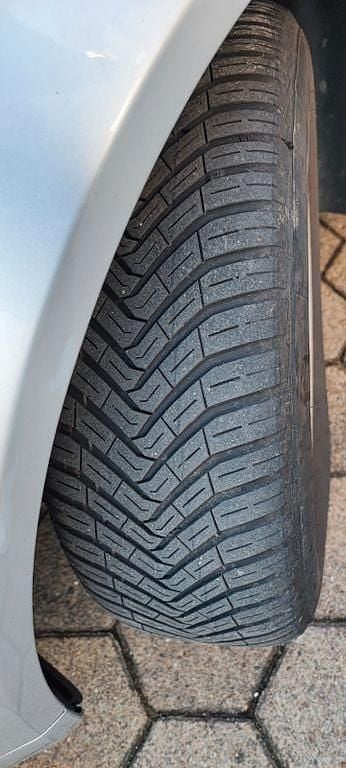 Gebraucht Audi A4 131 PS (96 kW) 2004 Silber Kombi