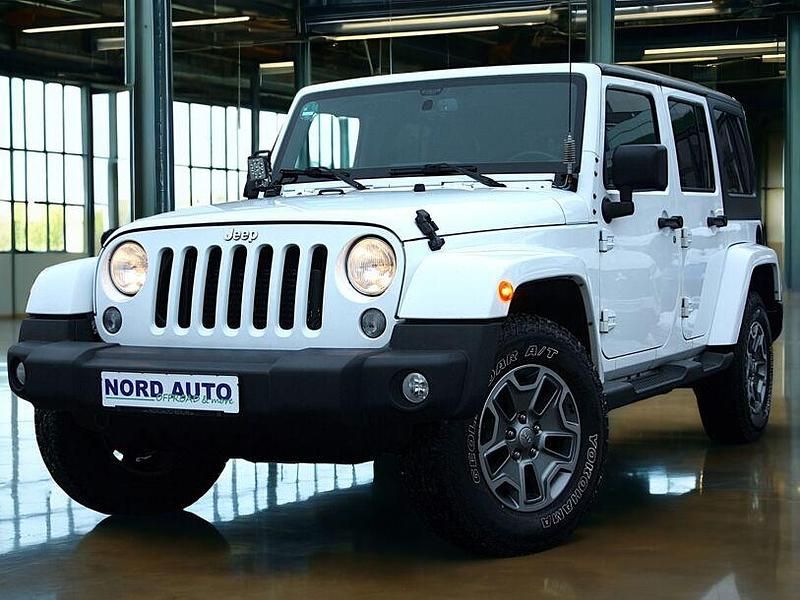 Gebraucht Jeep Wrangler Sahara 200 PS (147 kW) 2015 Schwarz SUV