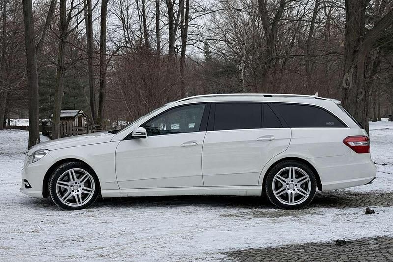 Gebraucht Mercedes E500 AMG 387 PS (284 kW) 2010 Weiß Kombi