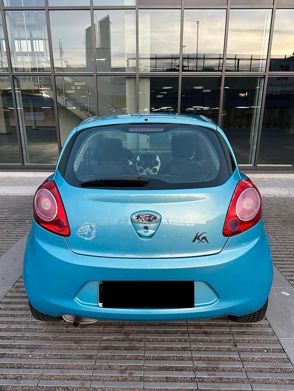 Gebraucht Ford Ka Trend 75 PS (55 kW) 2009 Blau Kleinwagen