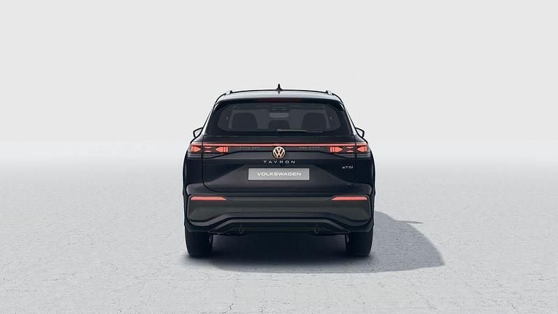 Nowe VW Tayron S 150 KM (110 kW) 2025 Czarny SUV