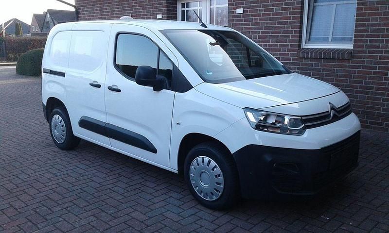 Gebraucht Citroën Berlingo 75 PS (55 kW) 2020 Weiß Van / Kleinbus