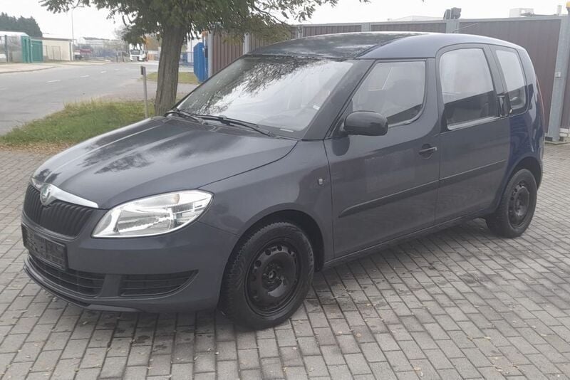 Blau Gebraucht 2011 Skoda Roomster Plus Edition Kombi | 2.500 € (Fairer Preis) - Bild 1/4