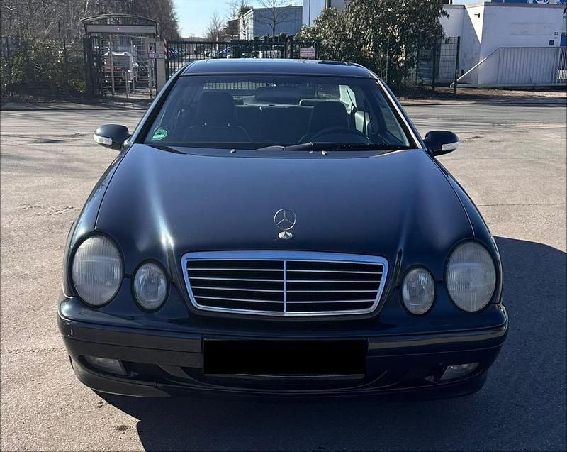 Gebraucht Mercedes CLK320 Elegance 218 PS (160 kW) 1999 Blau Coupé
