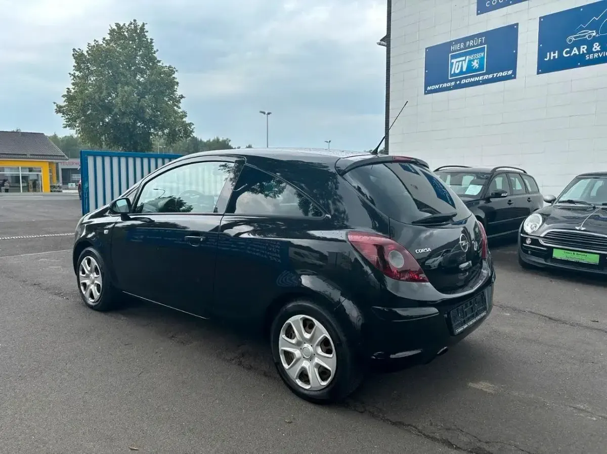 Gebraucht Opel Corsa 80 PS (58 kW) 2009 Schwarz Kleinwagen