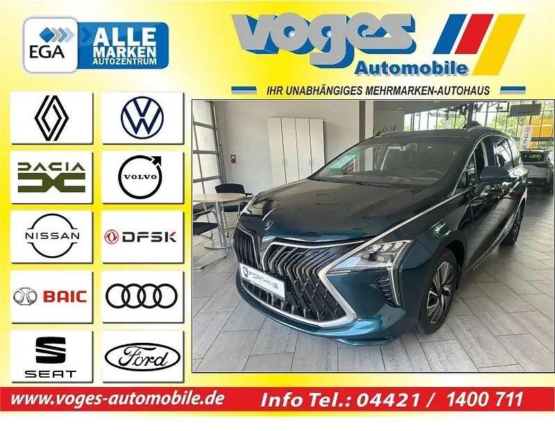 Gebraucht DFSK Forthing 4 177 PS (130 kW) 2024 Grün Van / Kleinbus