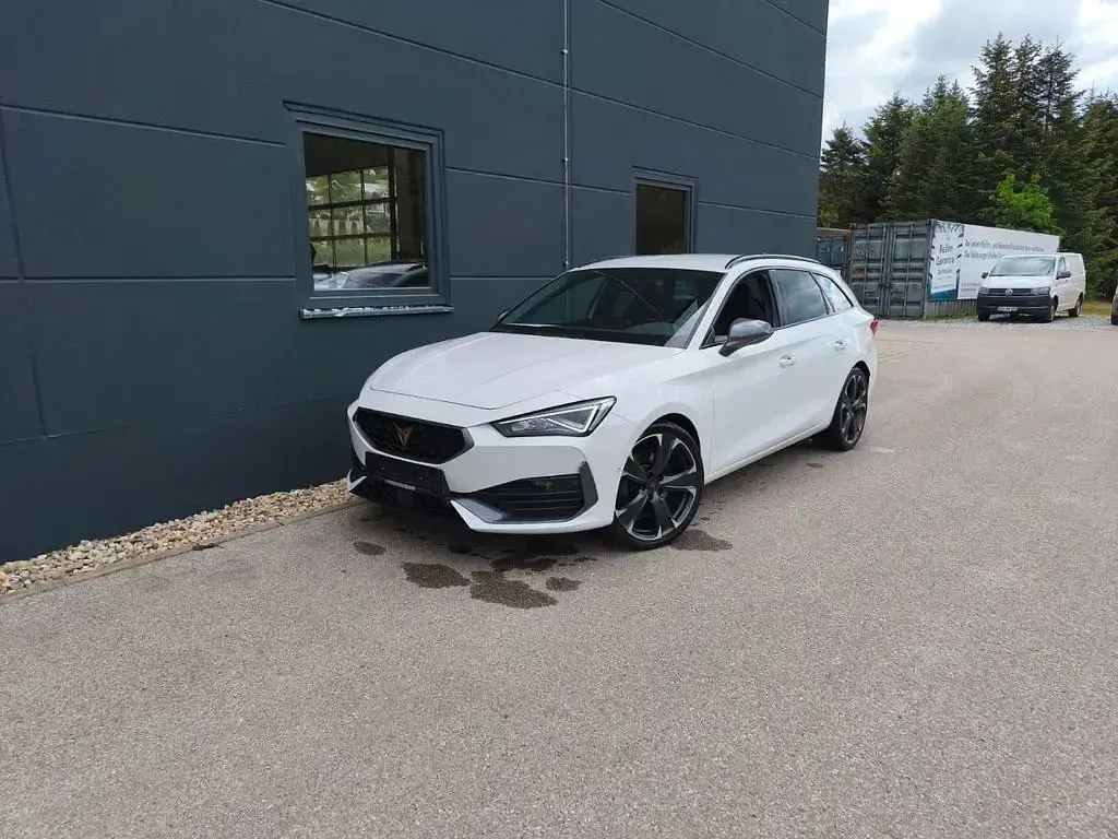 Gebraucht Cupra Leon VZ 310 PS (228 kW) 2024 Weiss Kombi