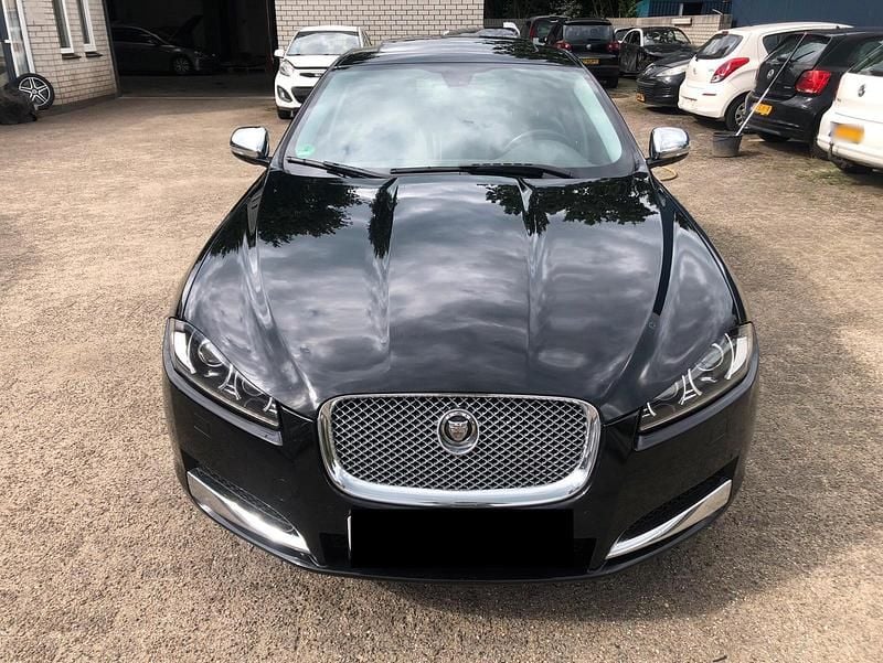 Gebraucht Jaguar XF 340 PS (250 kW) 2013 Schwarz Limousine