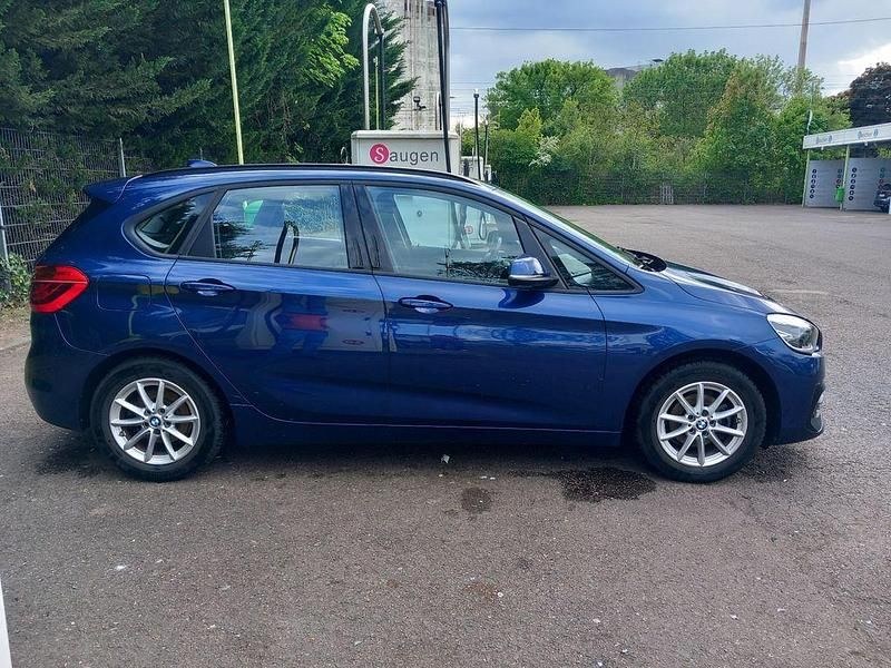 Gebraucht BMW 216 Active Tourer Advantage 109 PS (80 kW) 2019 Blau Van / Kleinbus