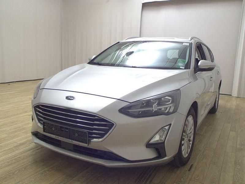 Gebraucht Ford Focus Titanium 150 PS (110 kW) 2020 Grau Kombi