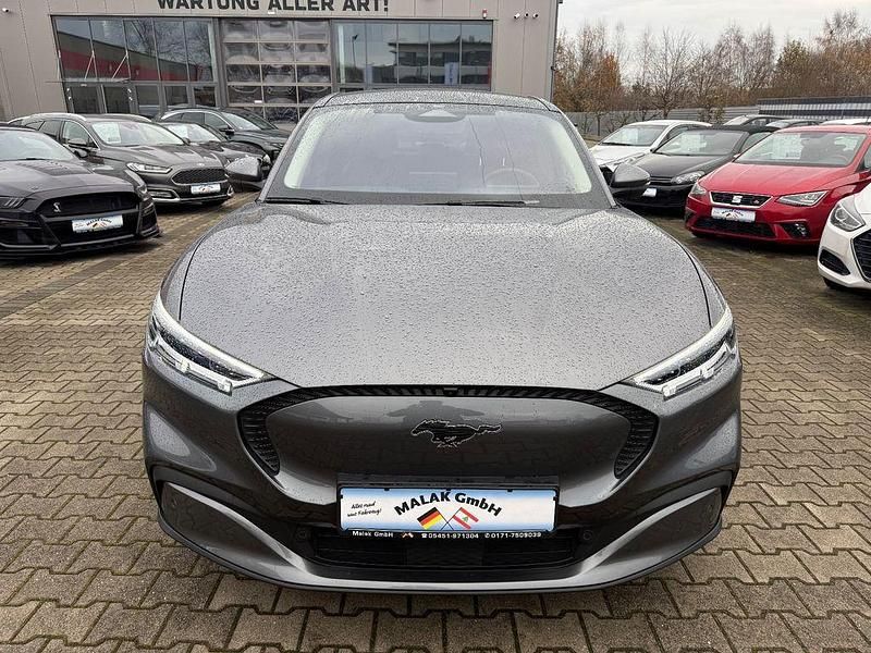Grau Gebraucht 2020 Ford Mustang Mach-E Basis SUV | 24.999 € (Fairer Preis) - Bild 1/4