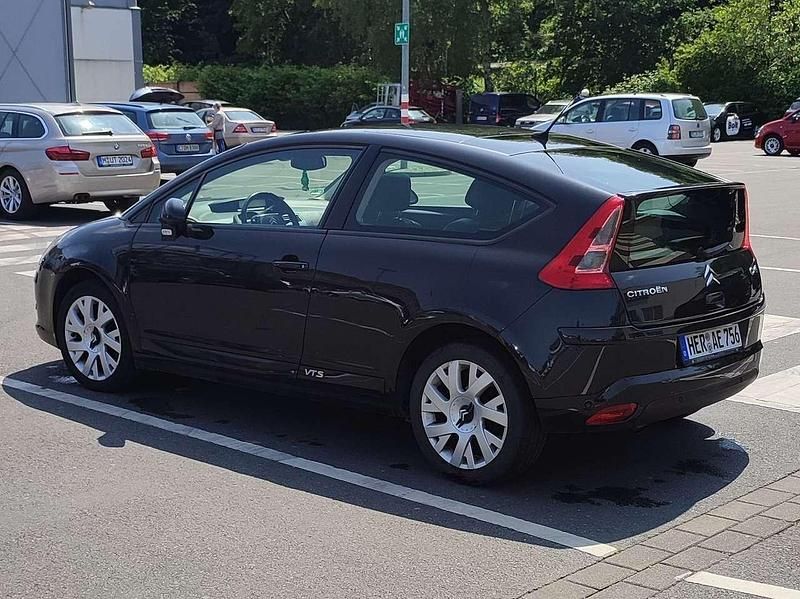Schwarz Gebraucht 2006 Citroën C4 Coupé | 1.500 € (Teuer) - Bild 1/4