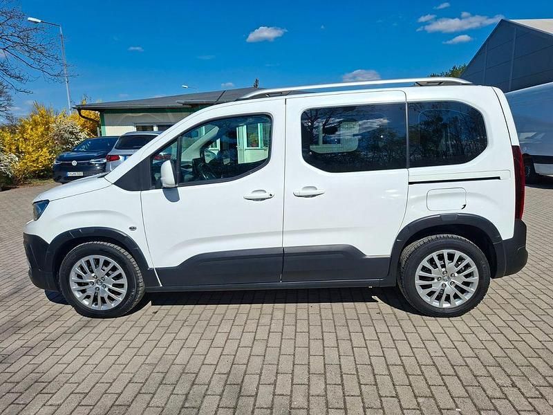 Gebraucht Peugeot Rifter Active 131 PS (96 kW) 2019 Weiß Van / Kleinbus