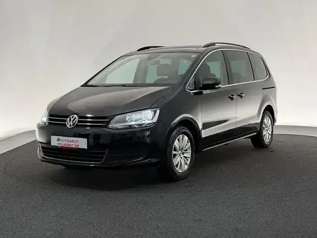 Gebraucht VW Sharan Comfortline 150 PS (110 kW) 2019 Schwarz Van / Kleinbus