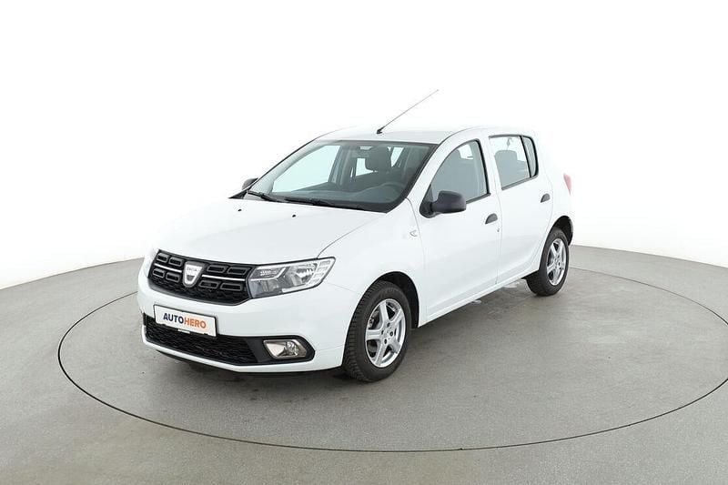Weiß Gebraucht 2017 Dacia Sandero Ambiance Kleinwagen | 7.230 € (Etwas zu teuer) - Bild 1/3